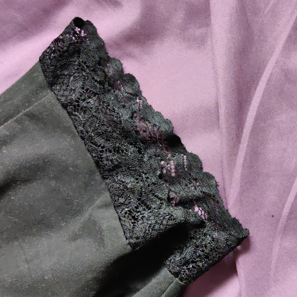 New High waisted lace edge biker shorts Size 1X - Picture 2 of 4